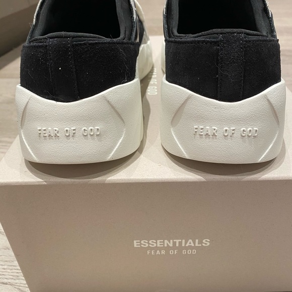 Fear of God Essentials Backless Runner - Picture 5 of 5